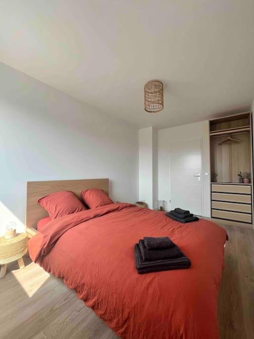 Superbe Appartement Neuf Dans Residence Familiale Aux Portes De Paris Avec Parking Ivry-sur-Seine Exterior photo